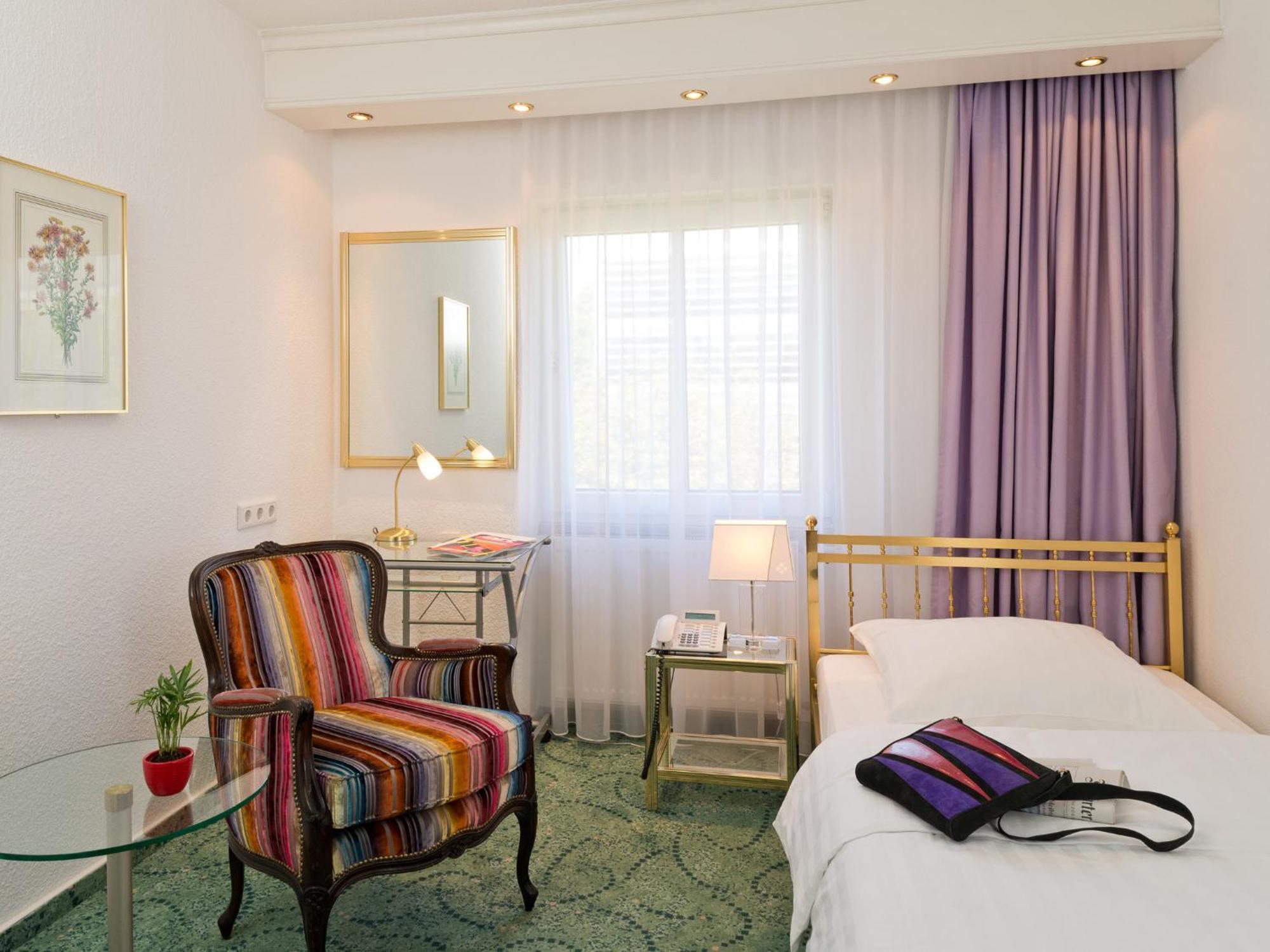 Standard Single Room